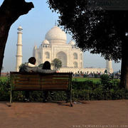 Taj Mahal Tour – Just a Click Away 